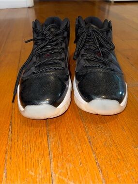 Nike Air Jordan 11 Retro Low "72-10" sneakers